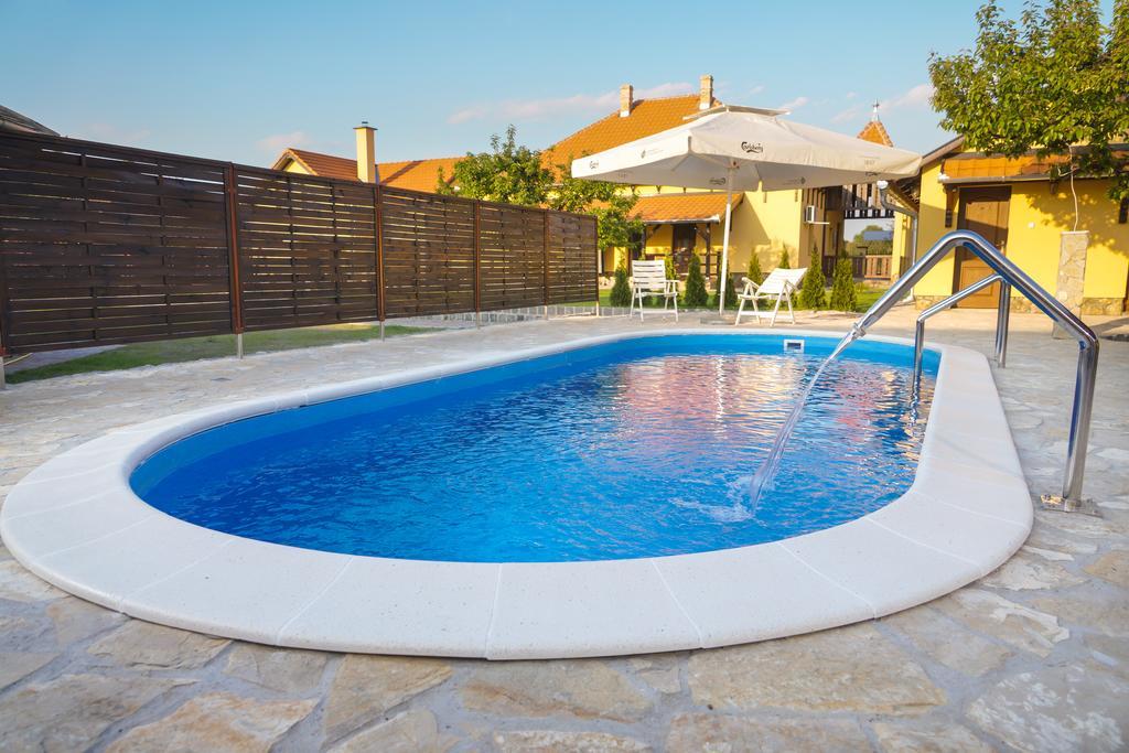 Amfora Otel Palić Dış mekan fotoğraf