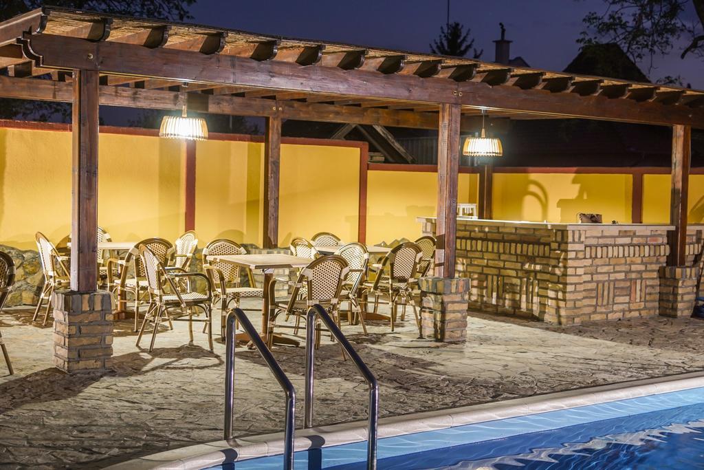 Amfora Otel Palić Dış mekan fotoğraf
