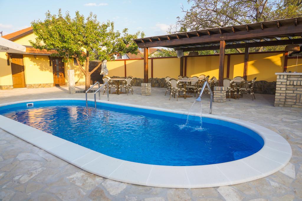 Amfora Otel Palić Dış mekan fotoğraf